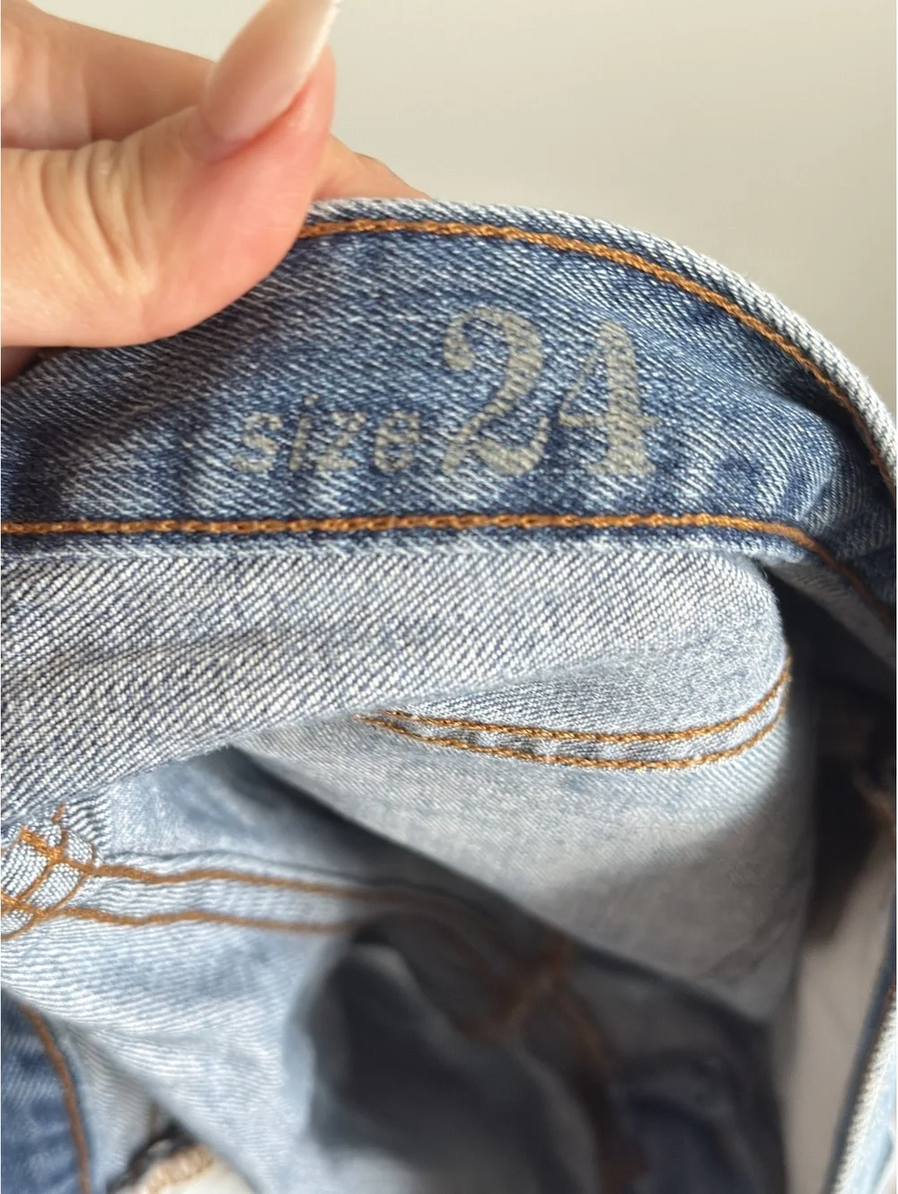 J.Crew Indigo Denim 4” Stretch Jean Shorts Light Wash Raw Hem Women’s Size 24